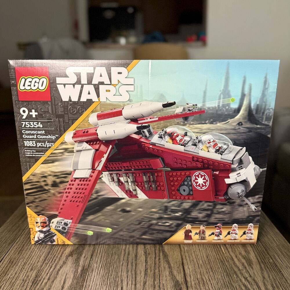 Brand New LEGO Star Wars The Clone Wars Coruscant Guard Gunship 75354 In Hand